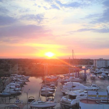 Holidays Penthouse: Panoramic Port Views with Free WiFi & Parking Roses Exterior photo