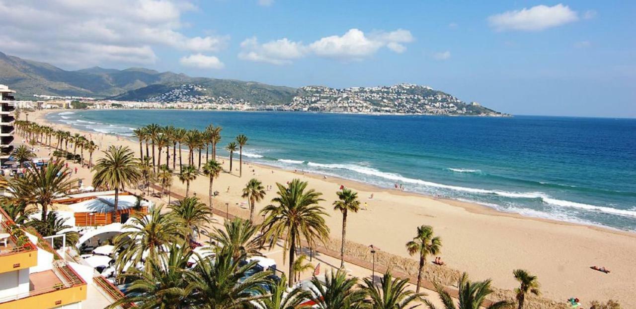Holidays Penthouse: Panoramic Port Views with Free WiFi & Parking Roses Exterior photo