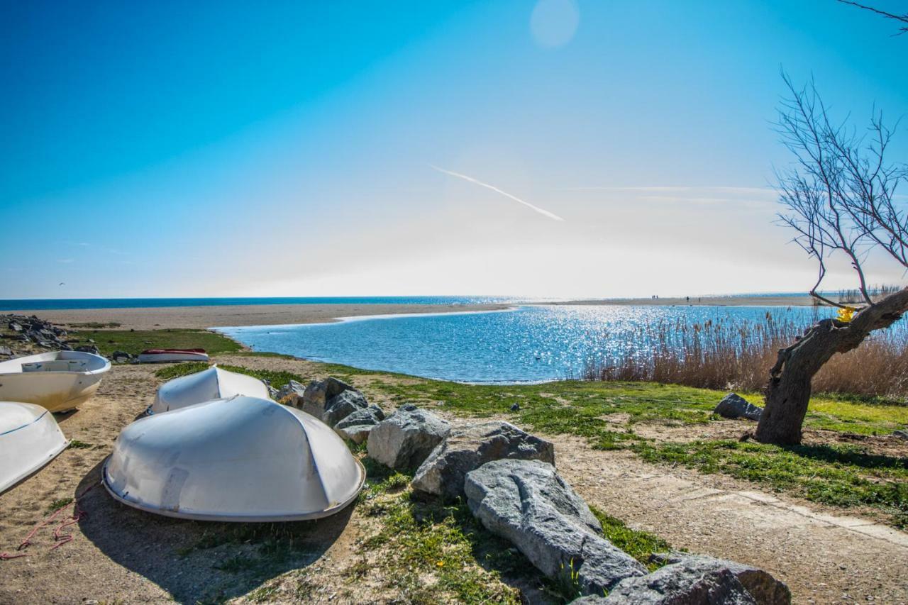 Holidays Penthouse: Panoramic Port Views with Free WiFi & Parking Roses Exterior photo